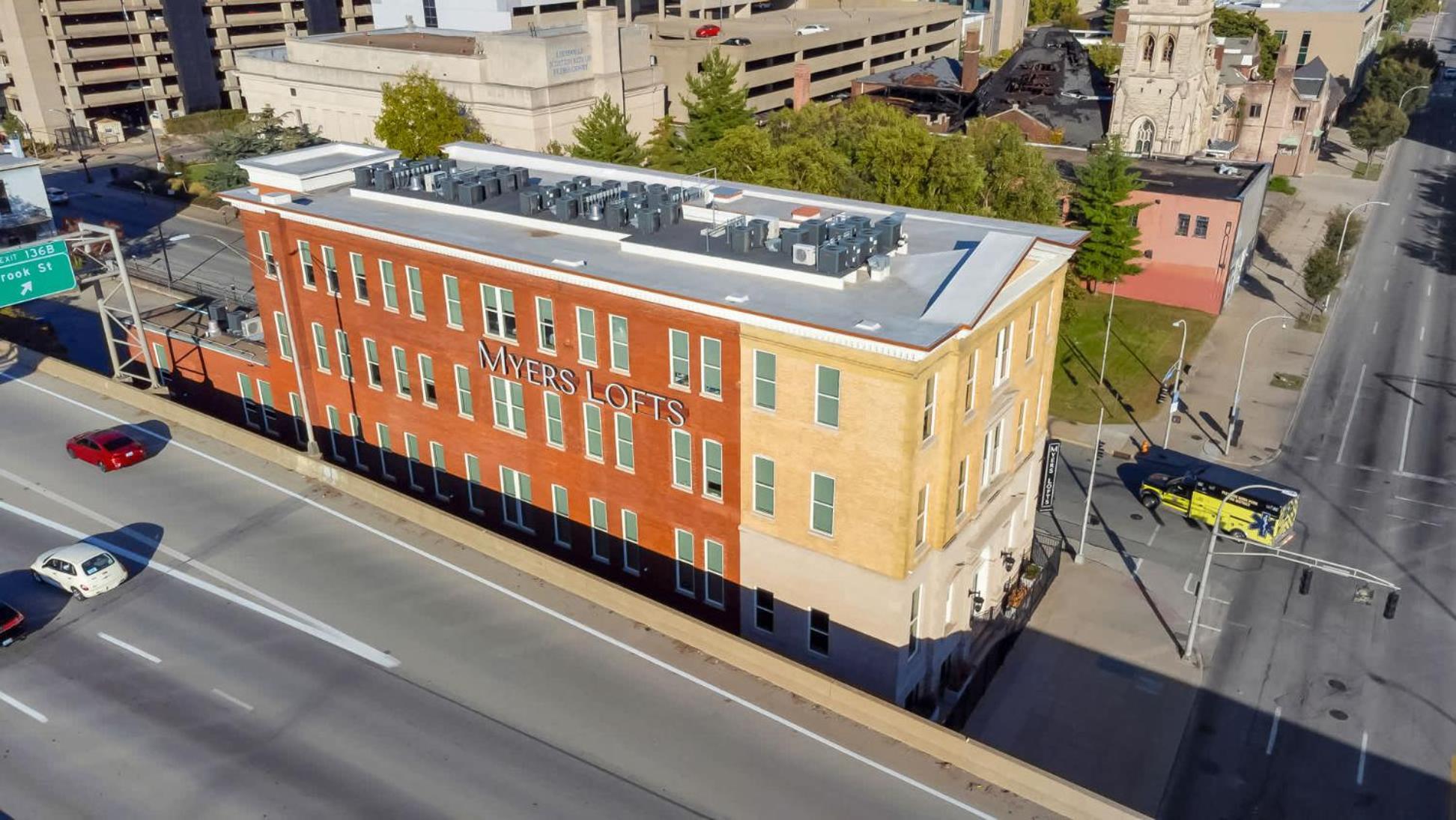 Bright And Modern In # 408 * Louisville