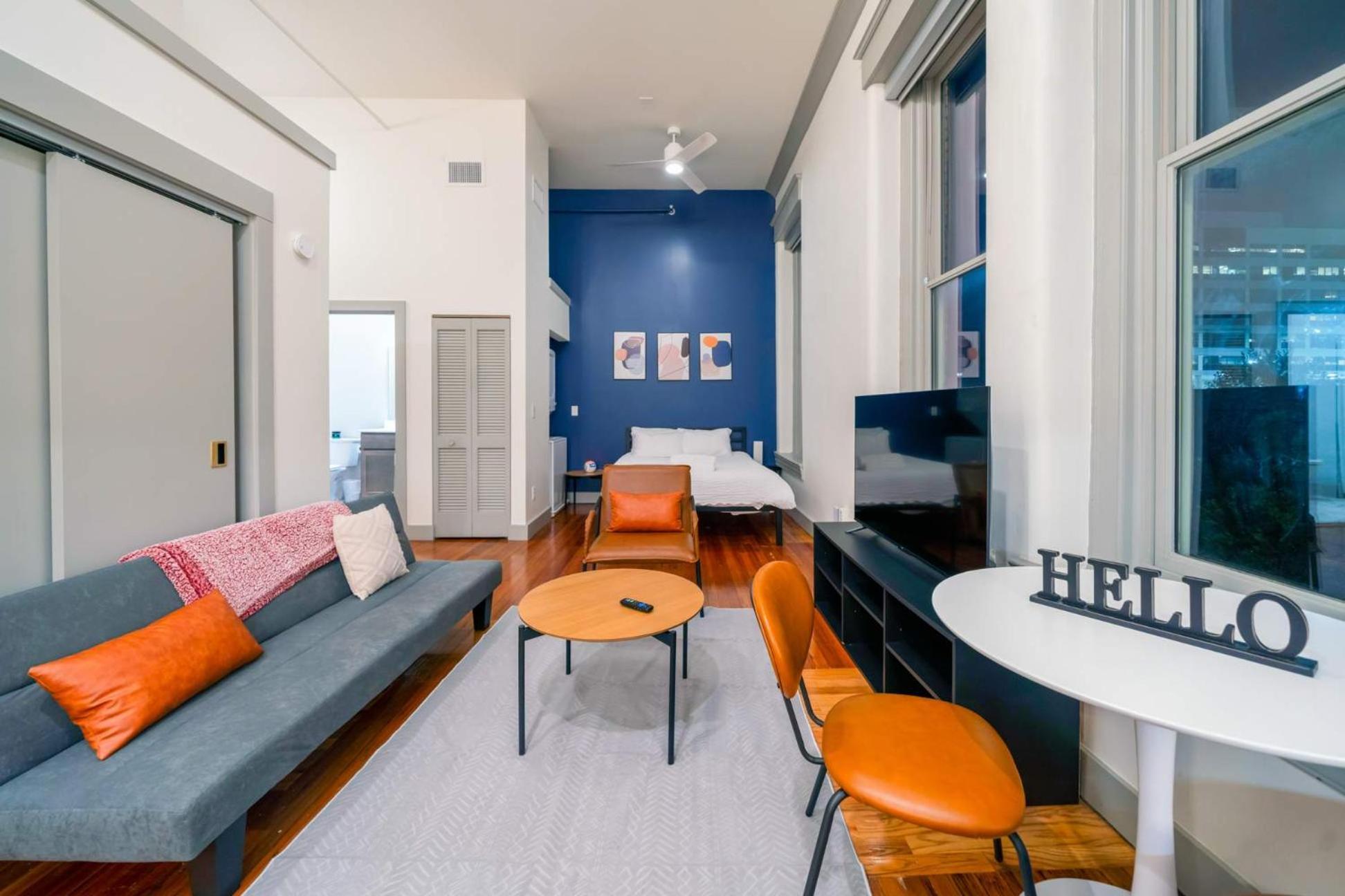 Bright And Modern In # 408 Apartment Louisville